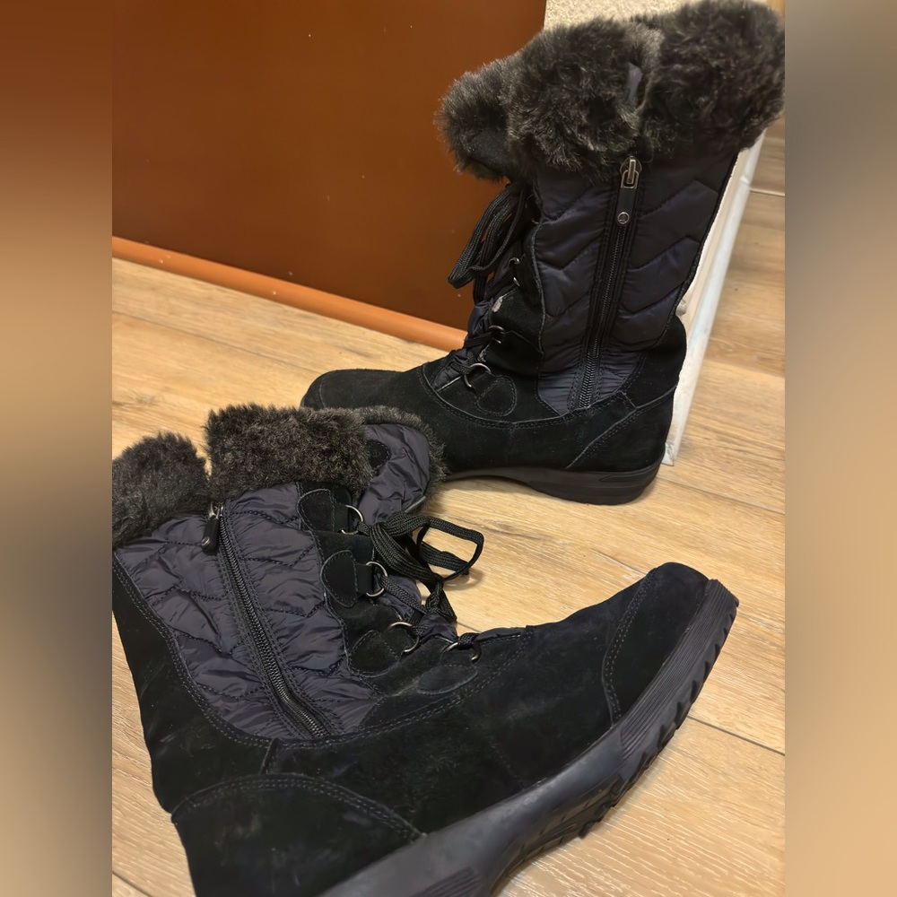 Fuzzy winter boots